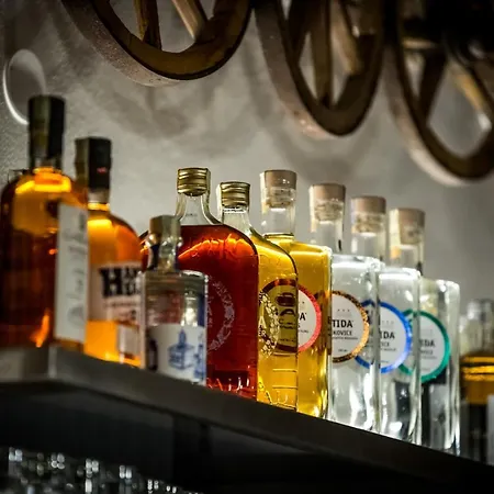 Han/Misafirhane Dobry Kanec - Mělník