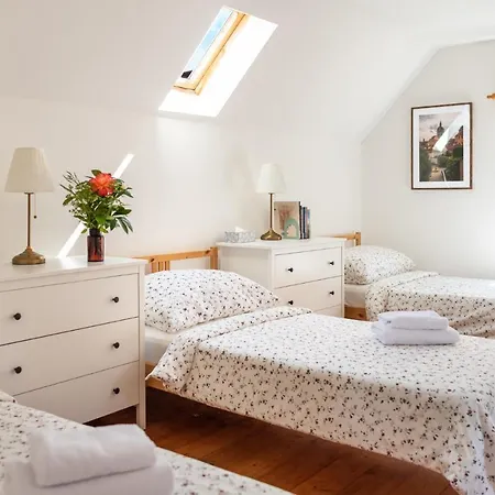 Dobry Kanec - Han/Misafirhane Mělník