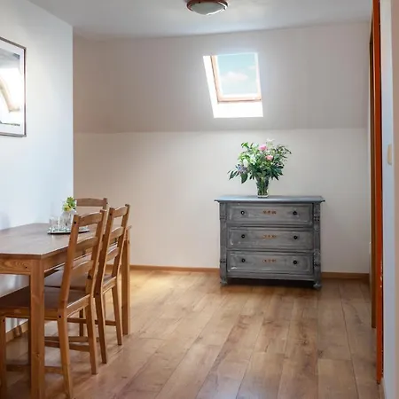 Dobry Kanec - * Mělník