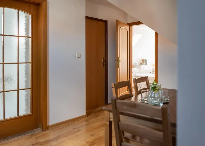 Dobry Kanec - Zajazd