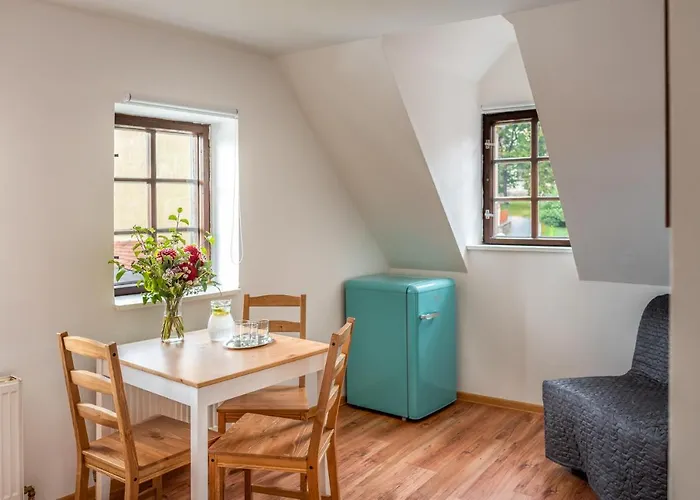 Dobry Kanec - Han/Misafirhane *