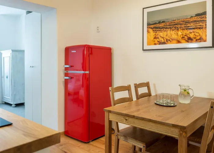 Dobry Kanec - Han/Misafirhane Mělník